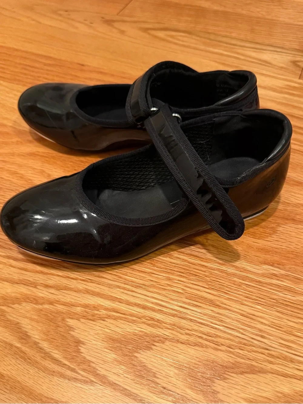 Danskin Black Patent Mary Jane Tap Shoes with Velcro Strap Sz 12